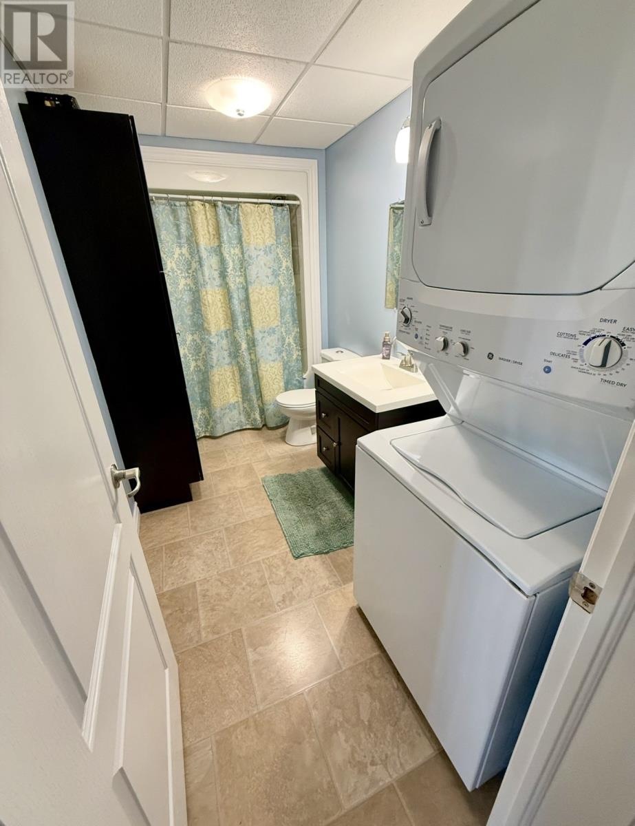 38 Grace Avenue thumbnail 45
