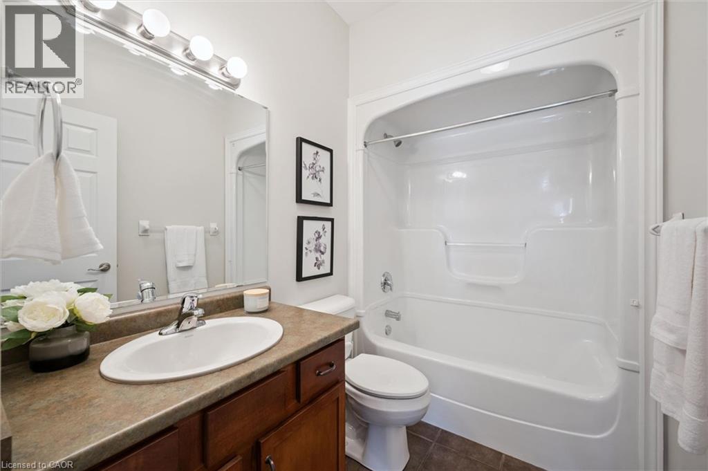#51 20 ISHERWOOD Avenue - 19