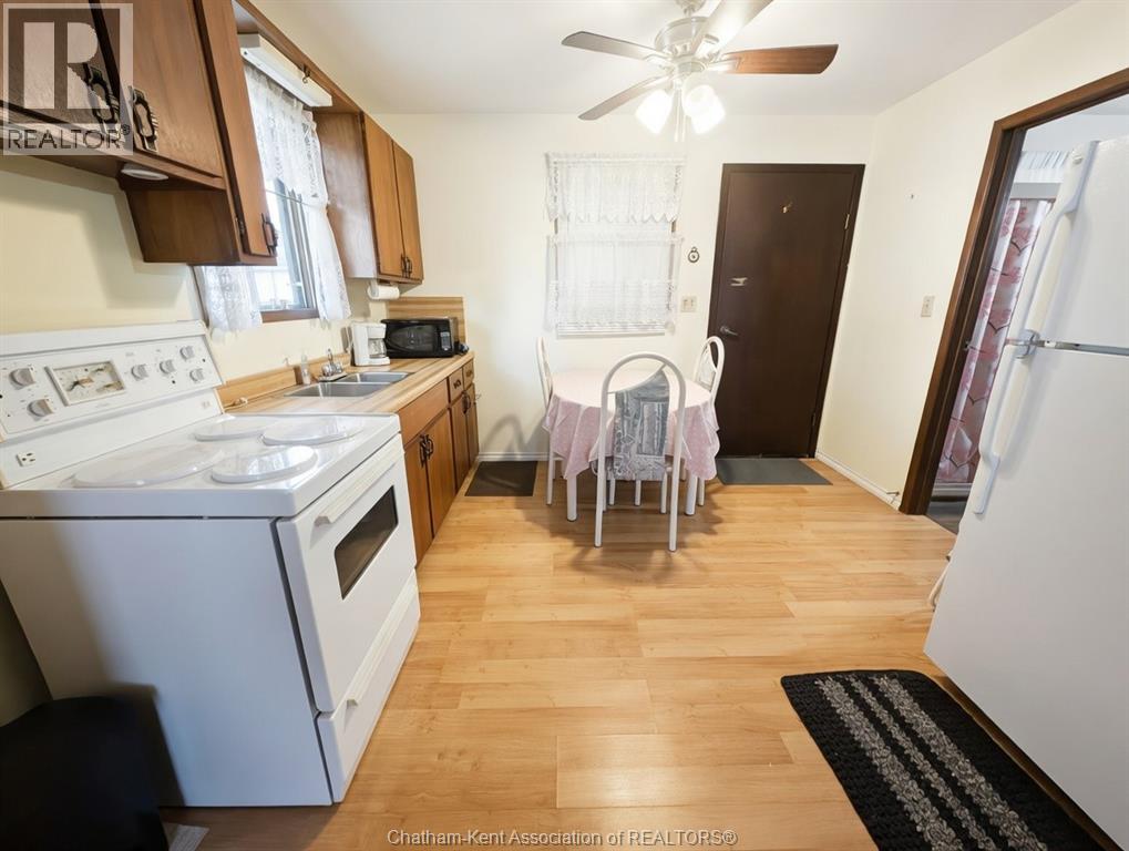8611 - 8615 Furnival ROAD - 16