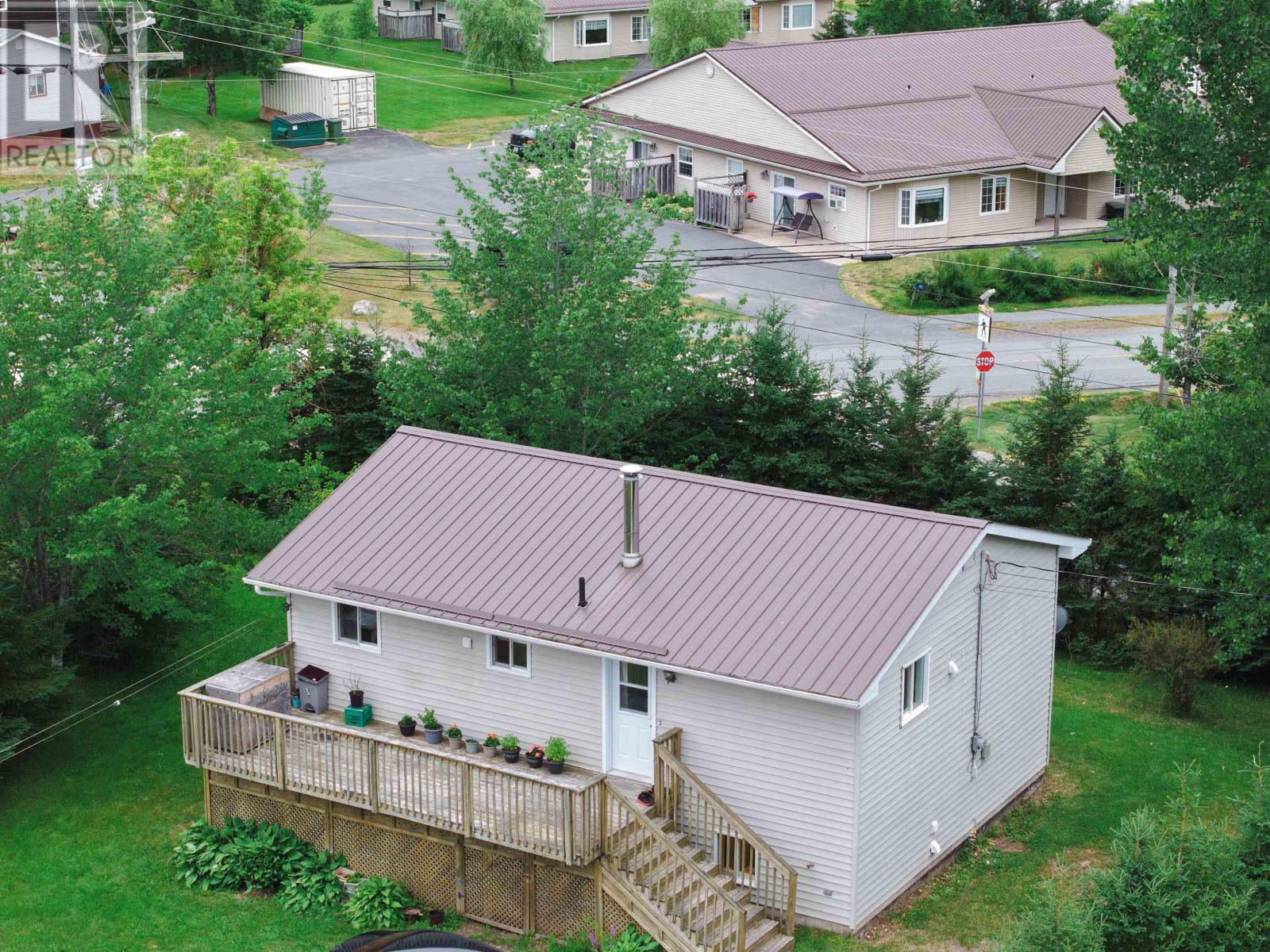 3 Windcrest Avenue - 16