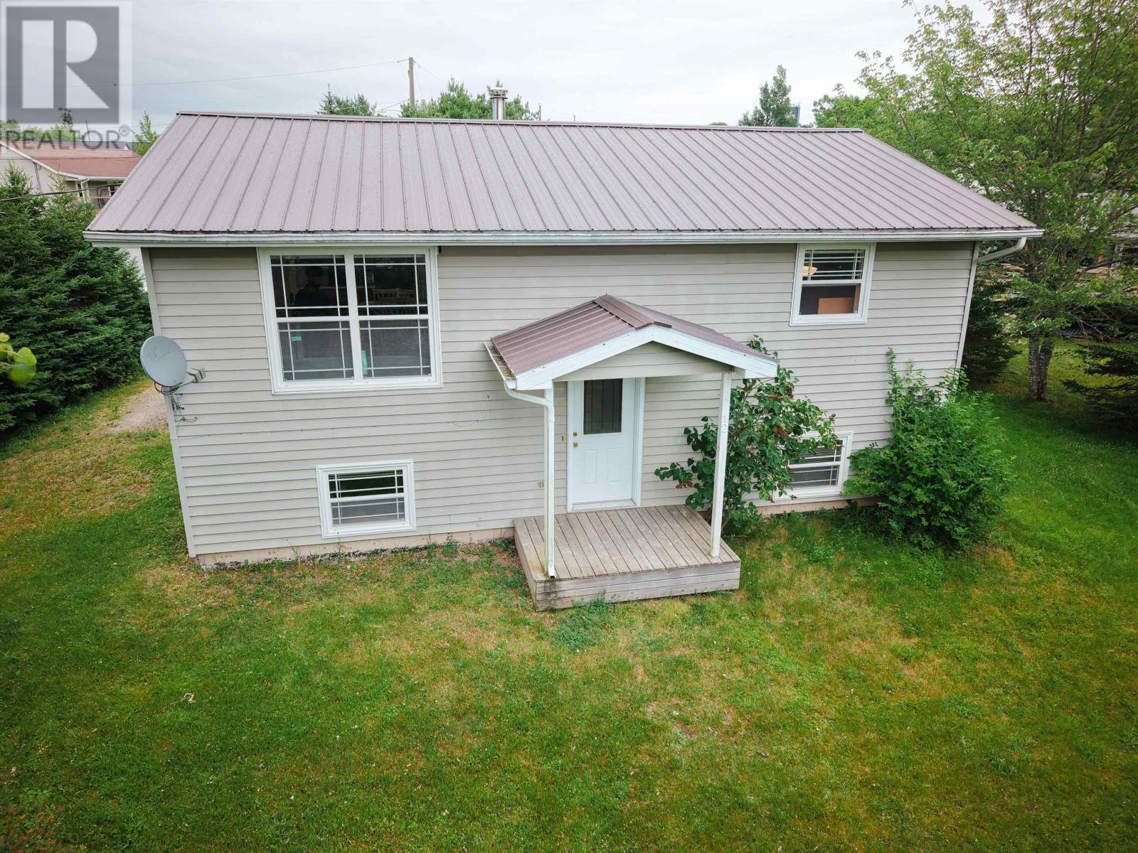 3 Windcrest Avenue - 2