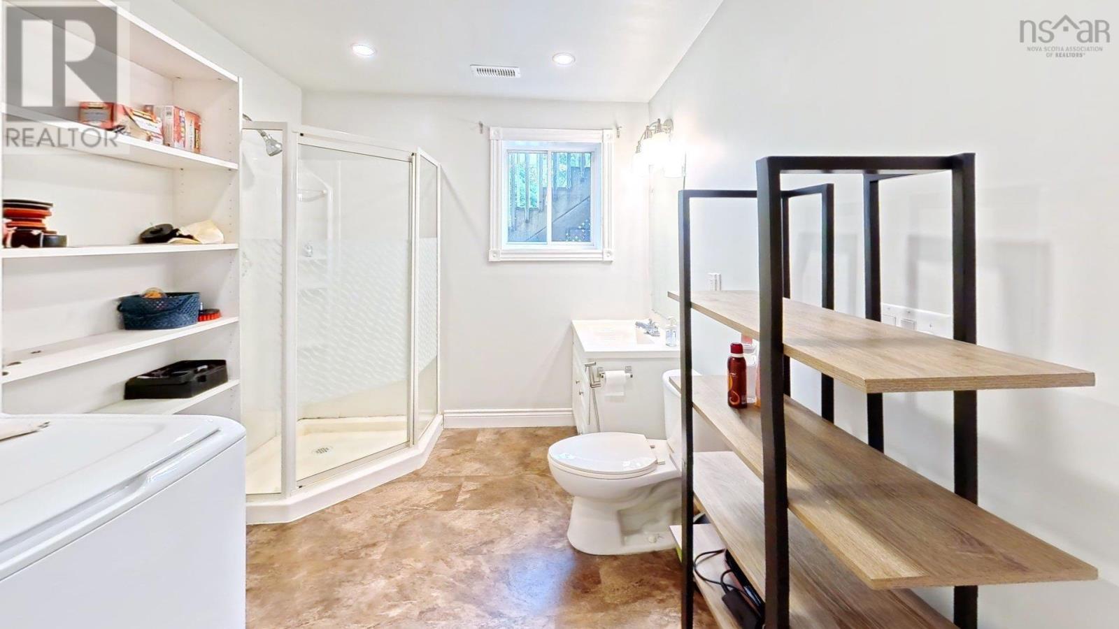 3 Windcrest Avenue - 21