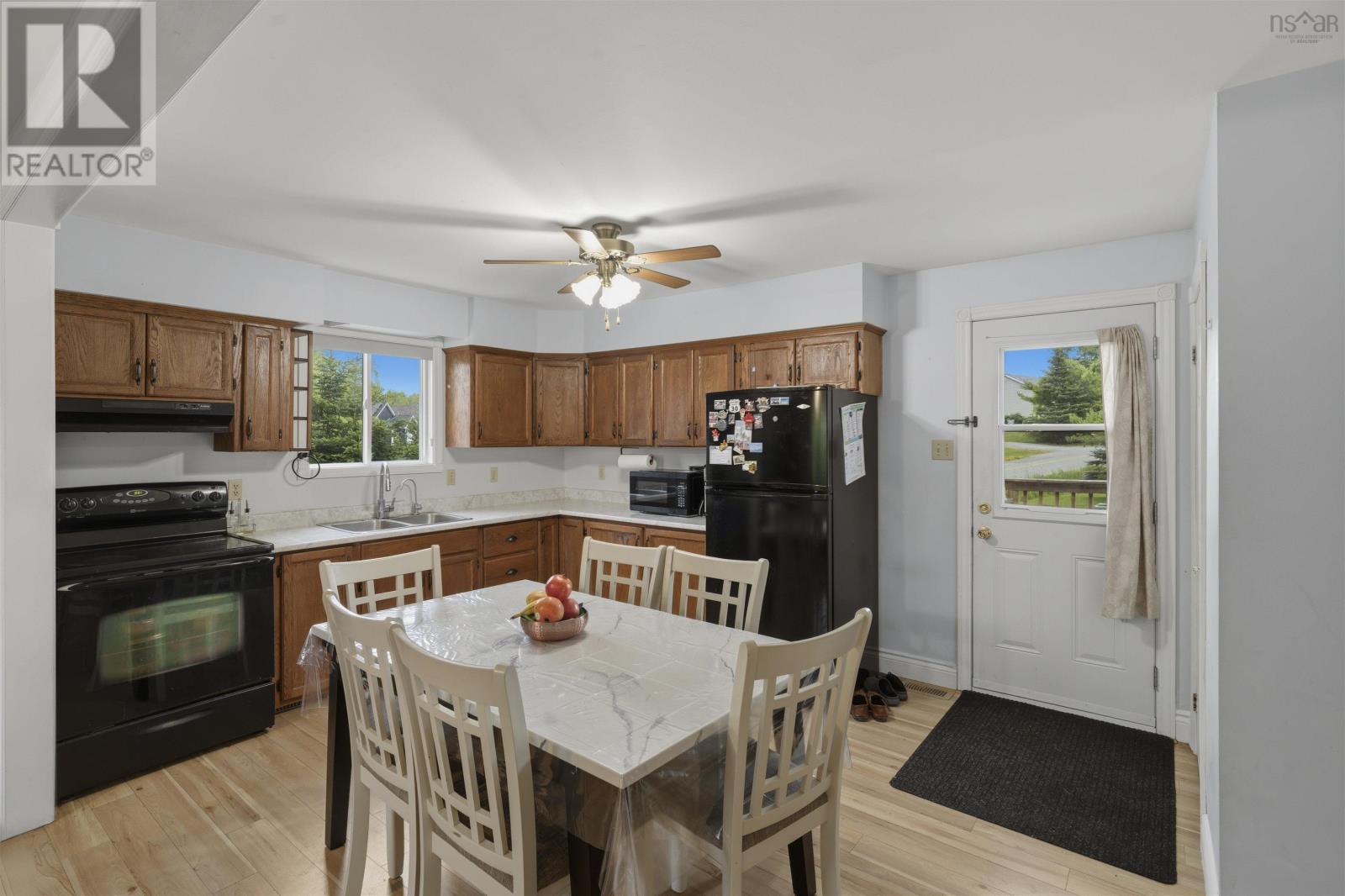 3 Windcrest Avenue - 6
