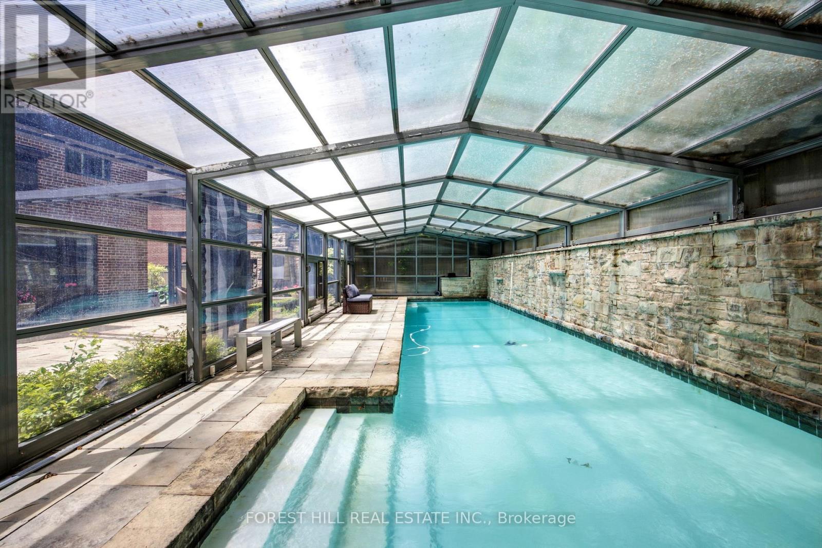 4 RIDGEWOOD ROAD - 37