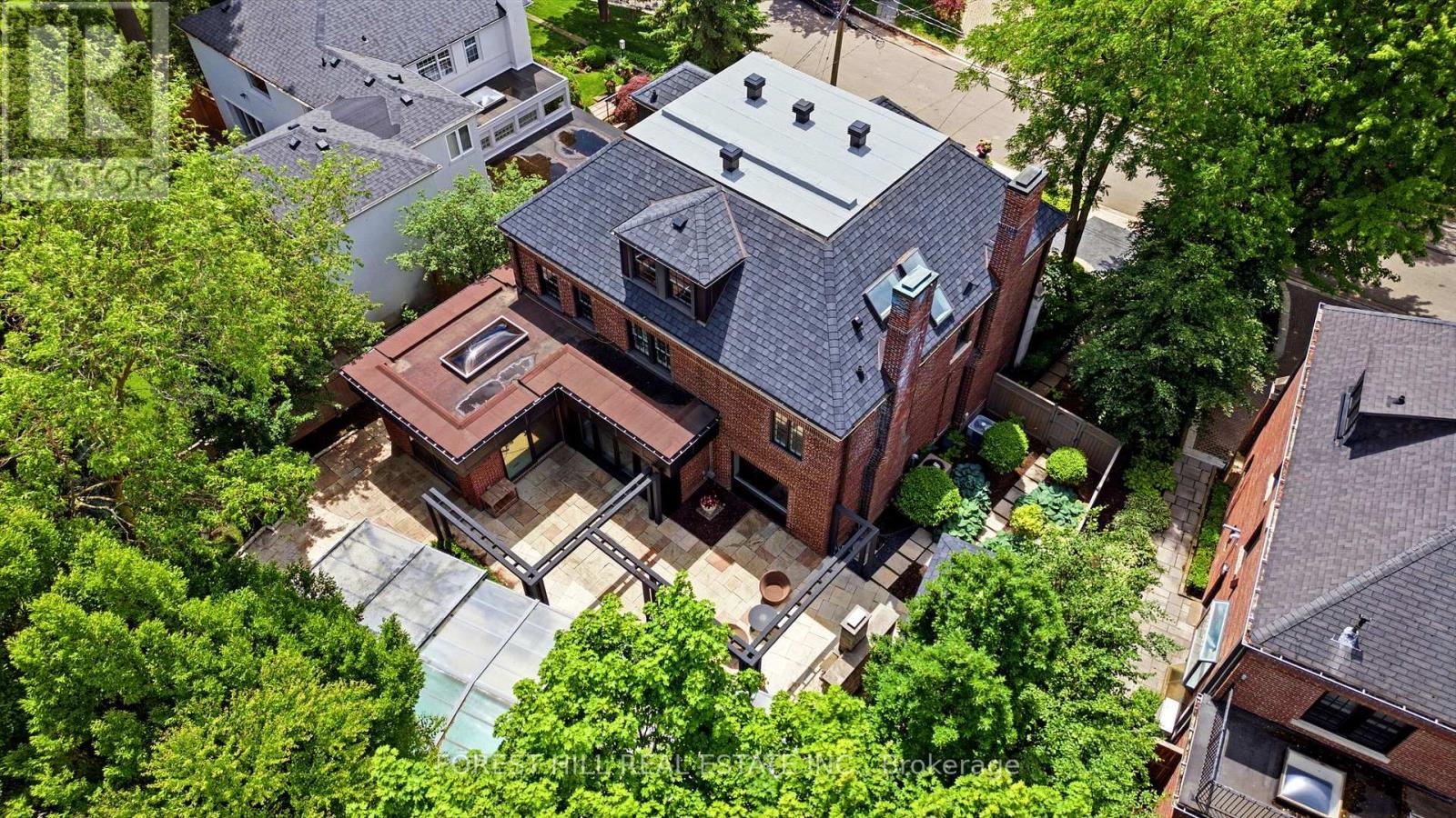 4 RIDGEWOOD ROAD - 32