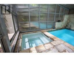 4 Ridgewood Road, Toronto, ON M5P1T5 Photo 39
