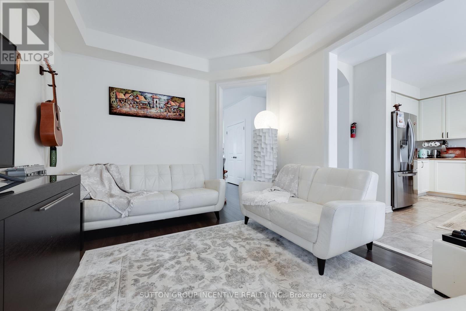174 MAPLEWOOD DRIVE - 10