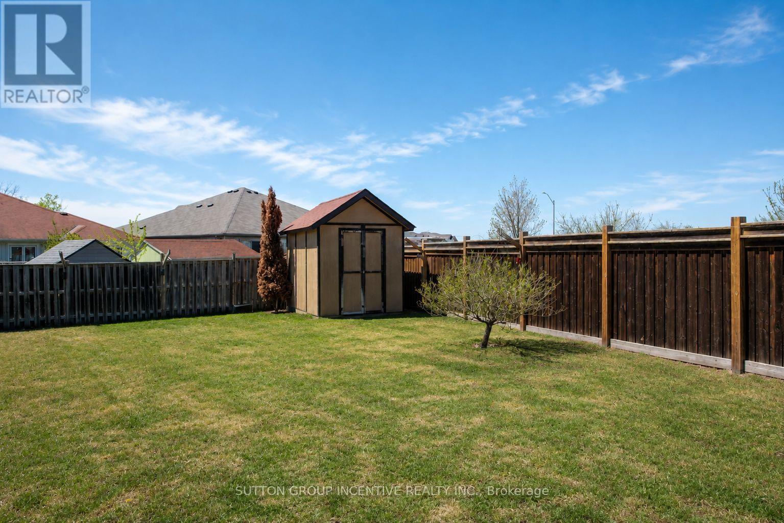 174 MAPLEWOOD DRIVE - 19