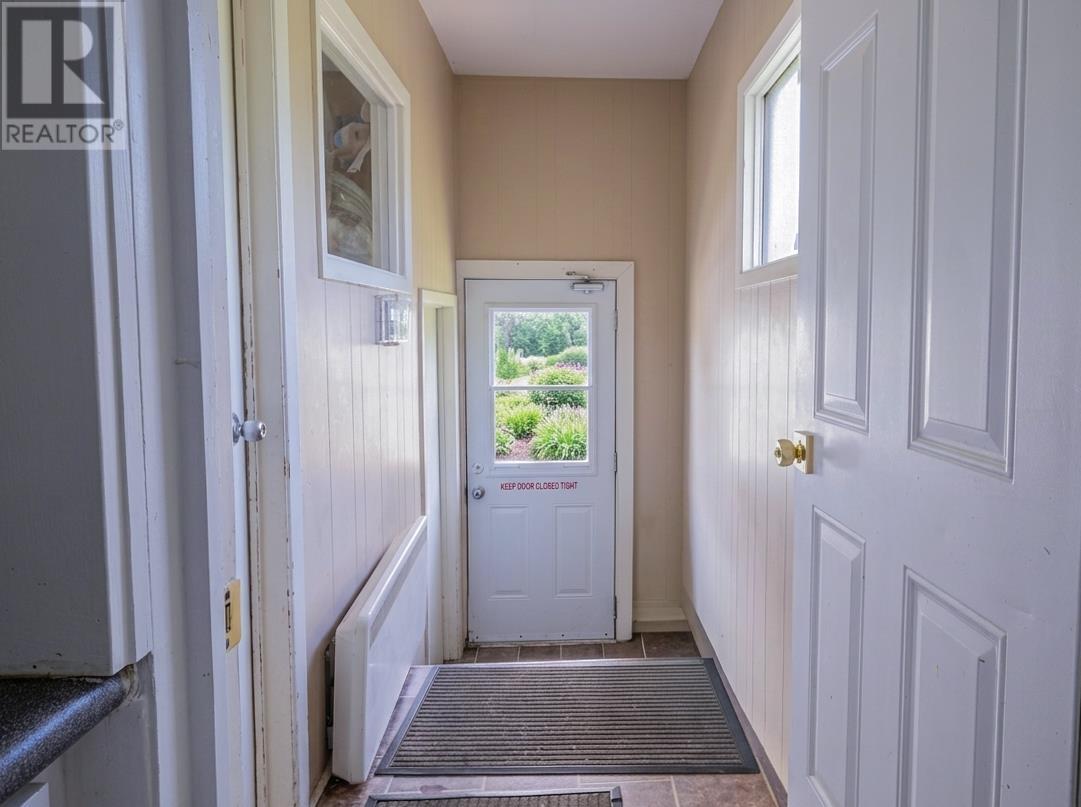 72,74,76 Parkview Drive - Image 10