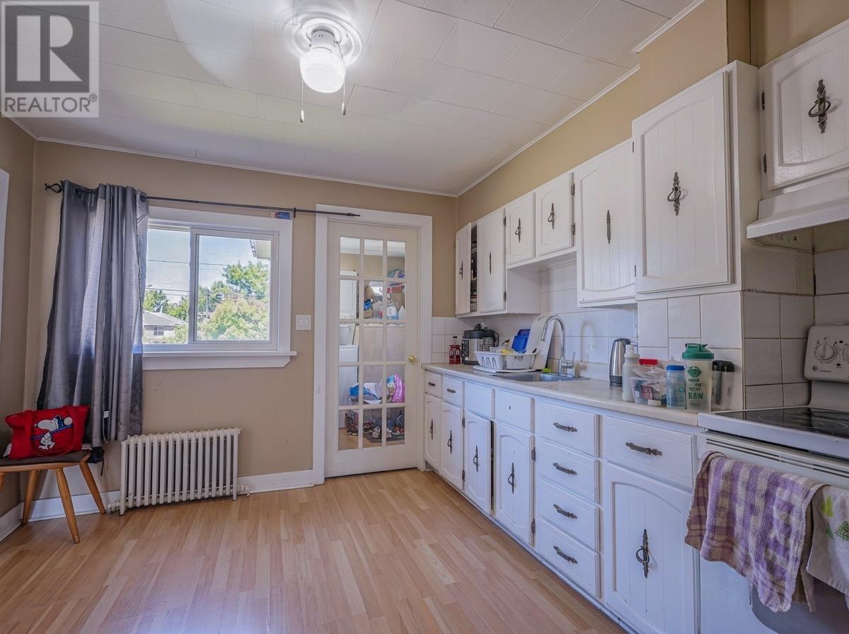 72,74,76 Parkview Drive - Image 17
