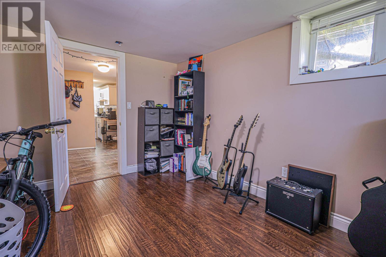 72,74,76 Parkview Drive - 21