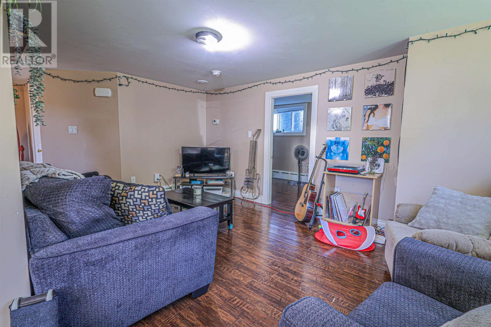 72,74,76 Parkview Drive - 24