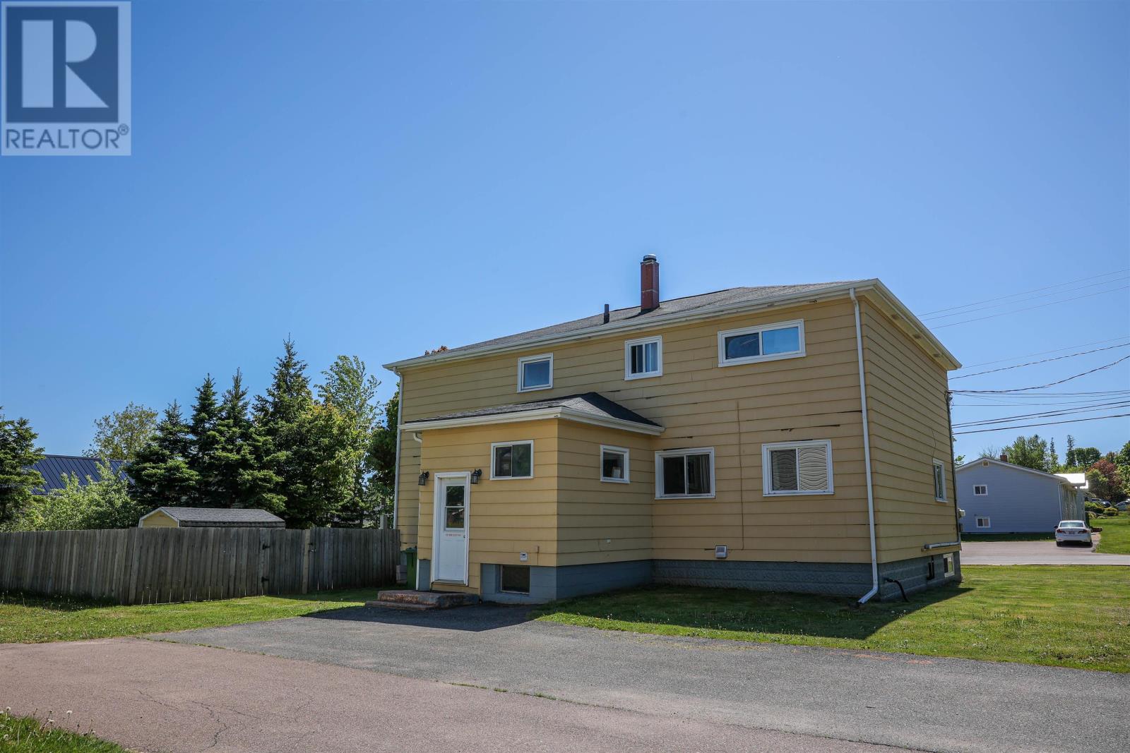 72,74,76 Parkview Drive - 4