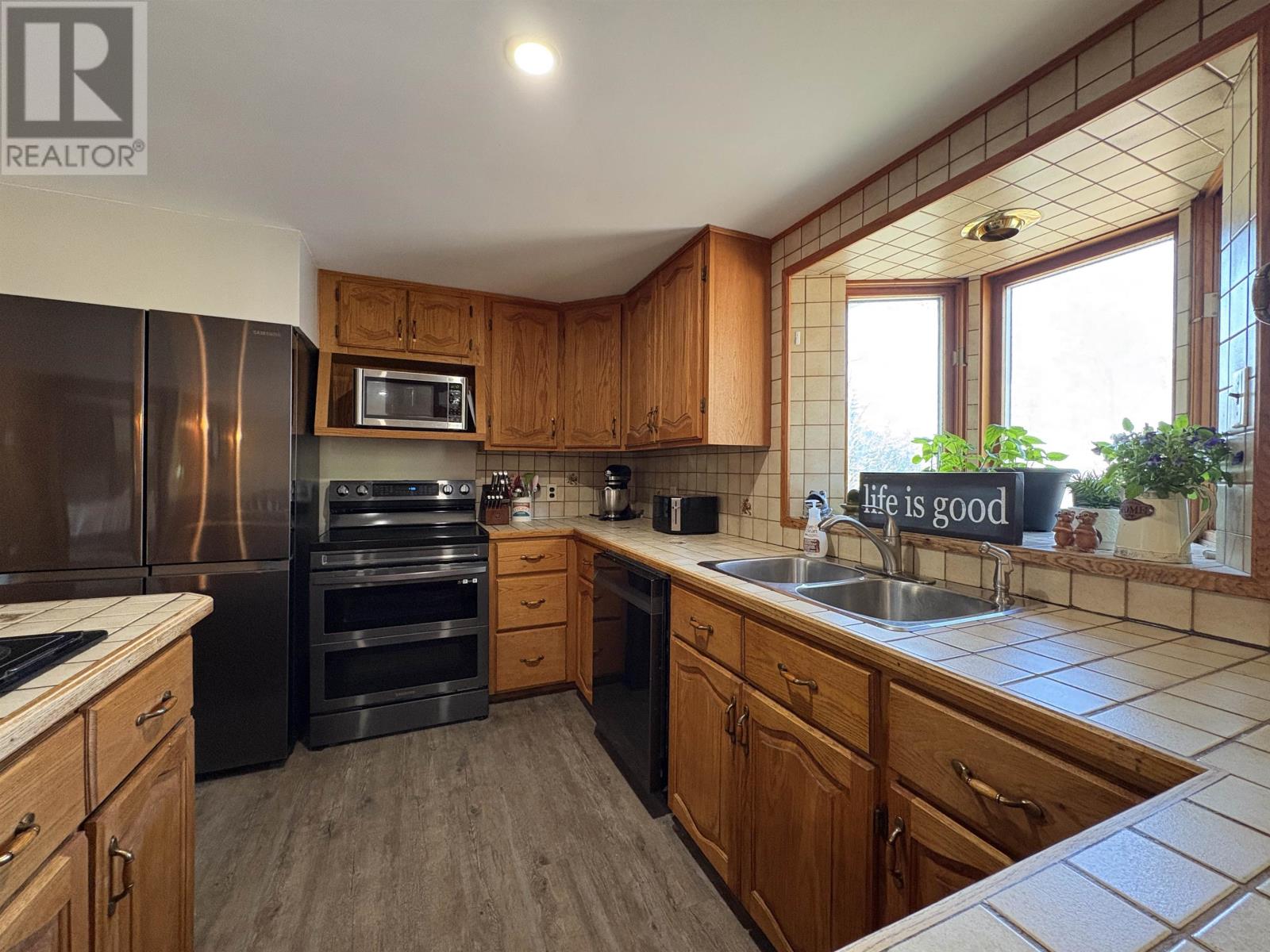 150 Boucher RD - 9