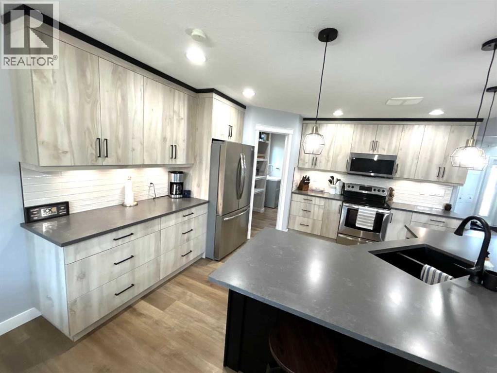 938 Manor Place SE - 19