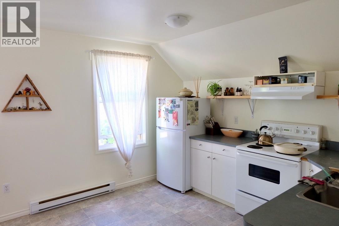 824 SILICA Street - 58