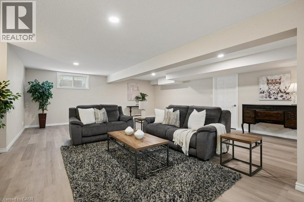 30 DUNCAN Court - 33