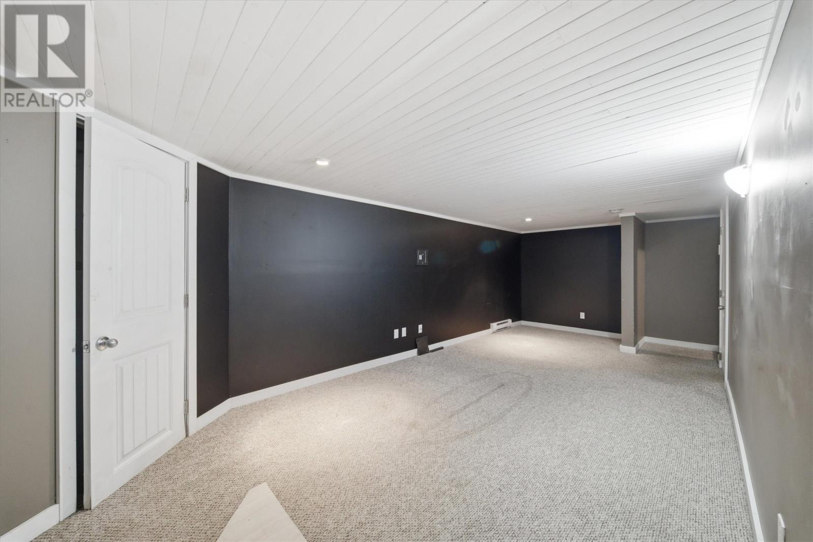 81 Cornwall Avenue thumbnail 22