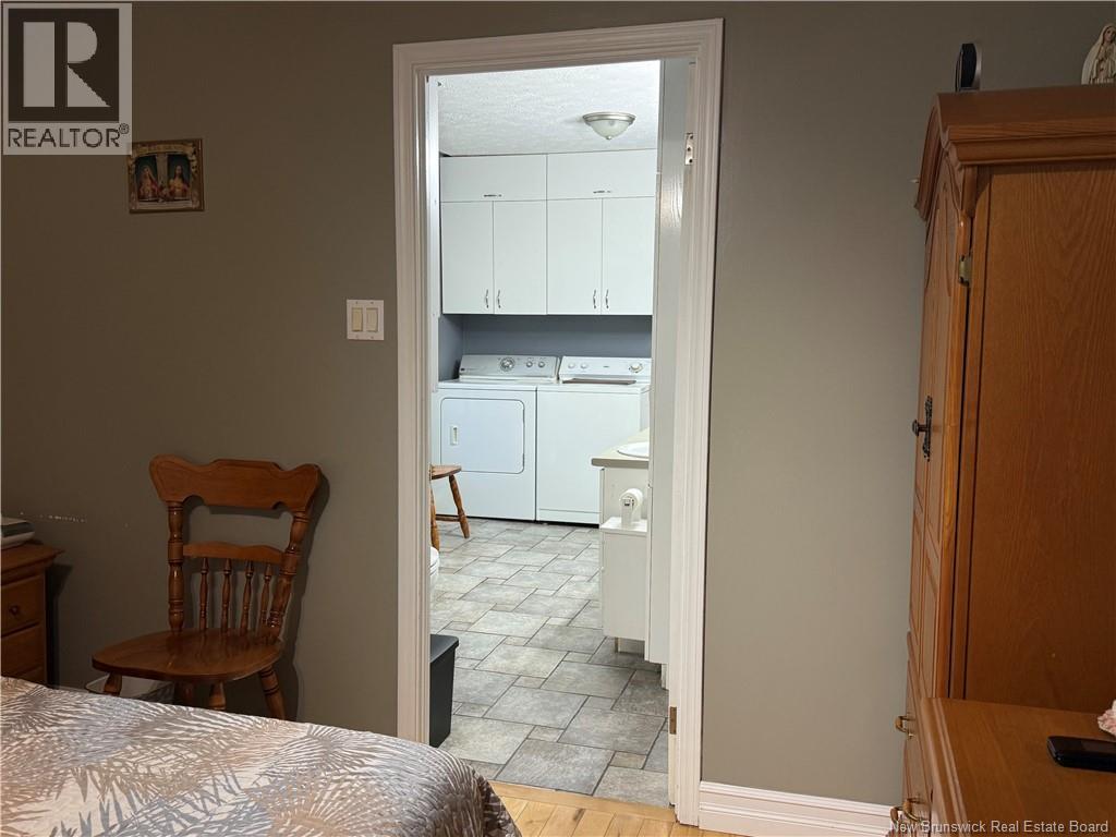 466 Main Street - 18
