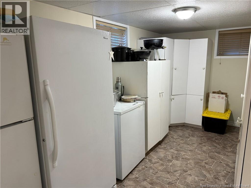 466 Main Street - 30