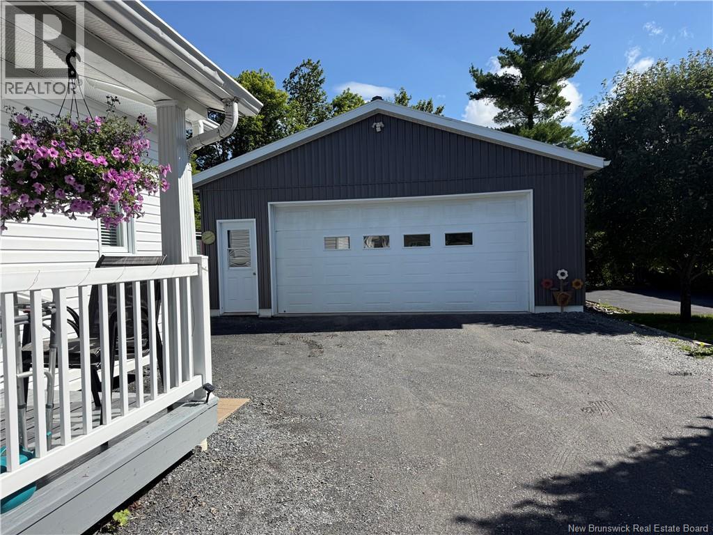 466 Main Street - 32