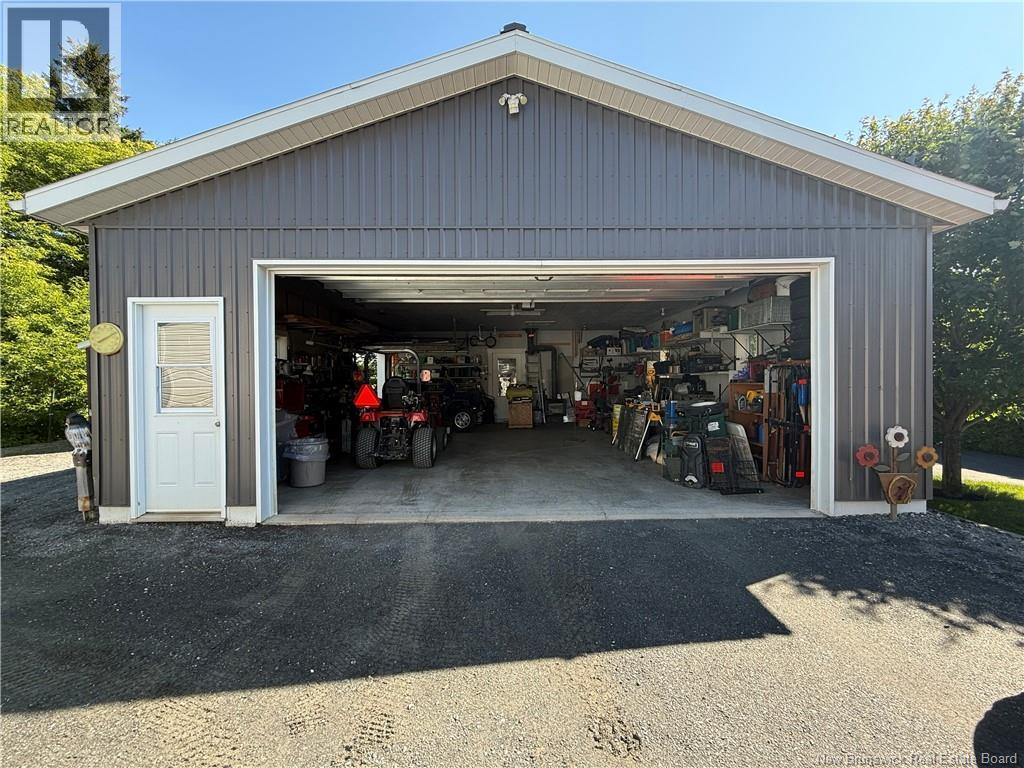 466 Main Street - 33