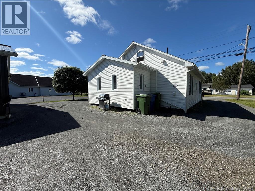 466 Main Street - 37