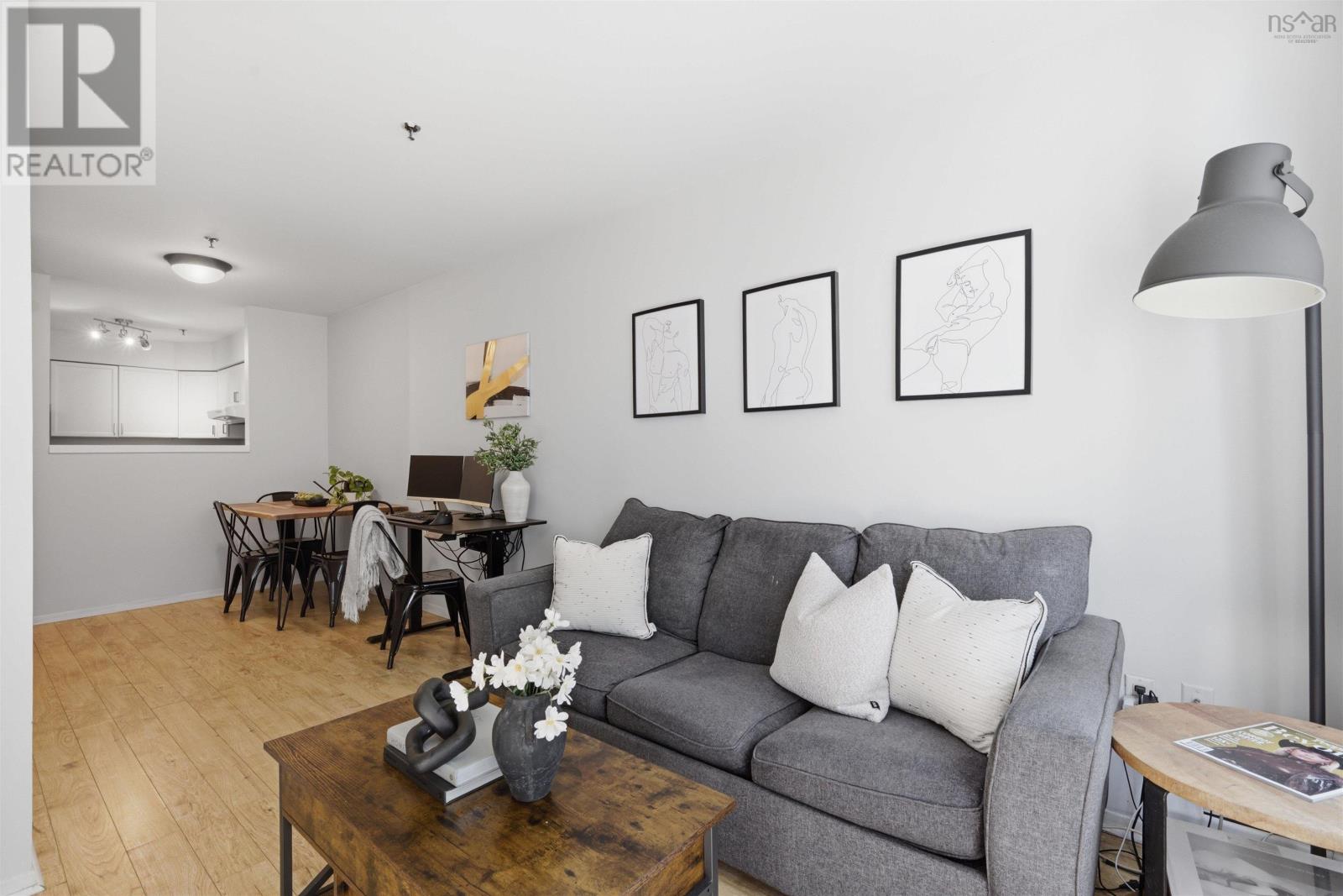 #105 5230 Tobin Street - 6