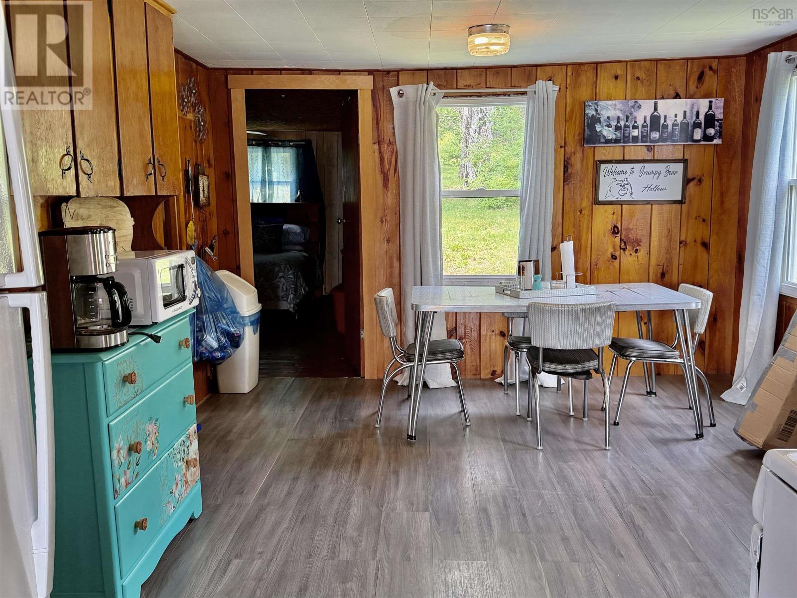 656 Milbury Lake Road - 12