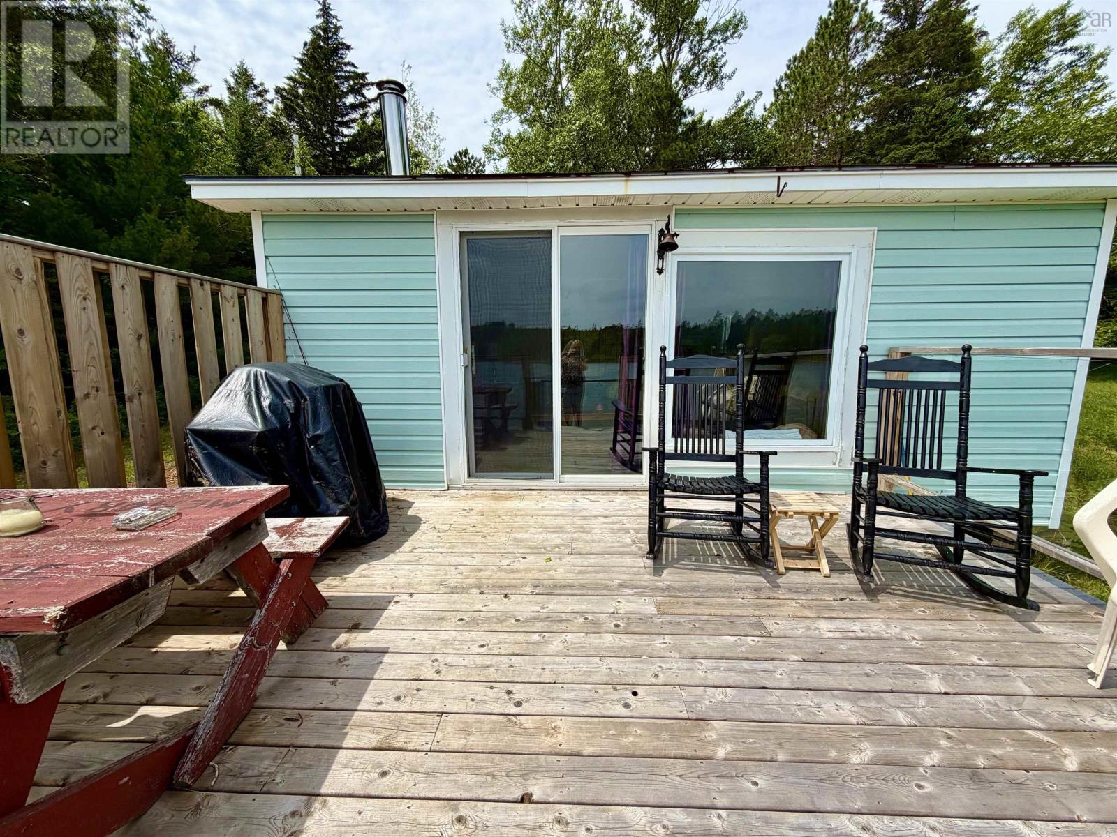 656 Milbury Lake Road - 22