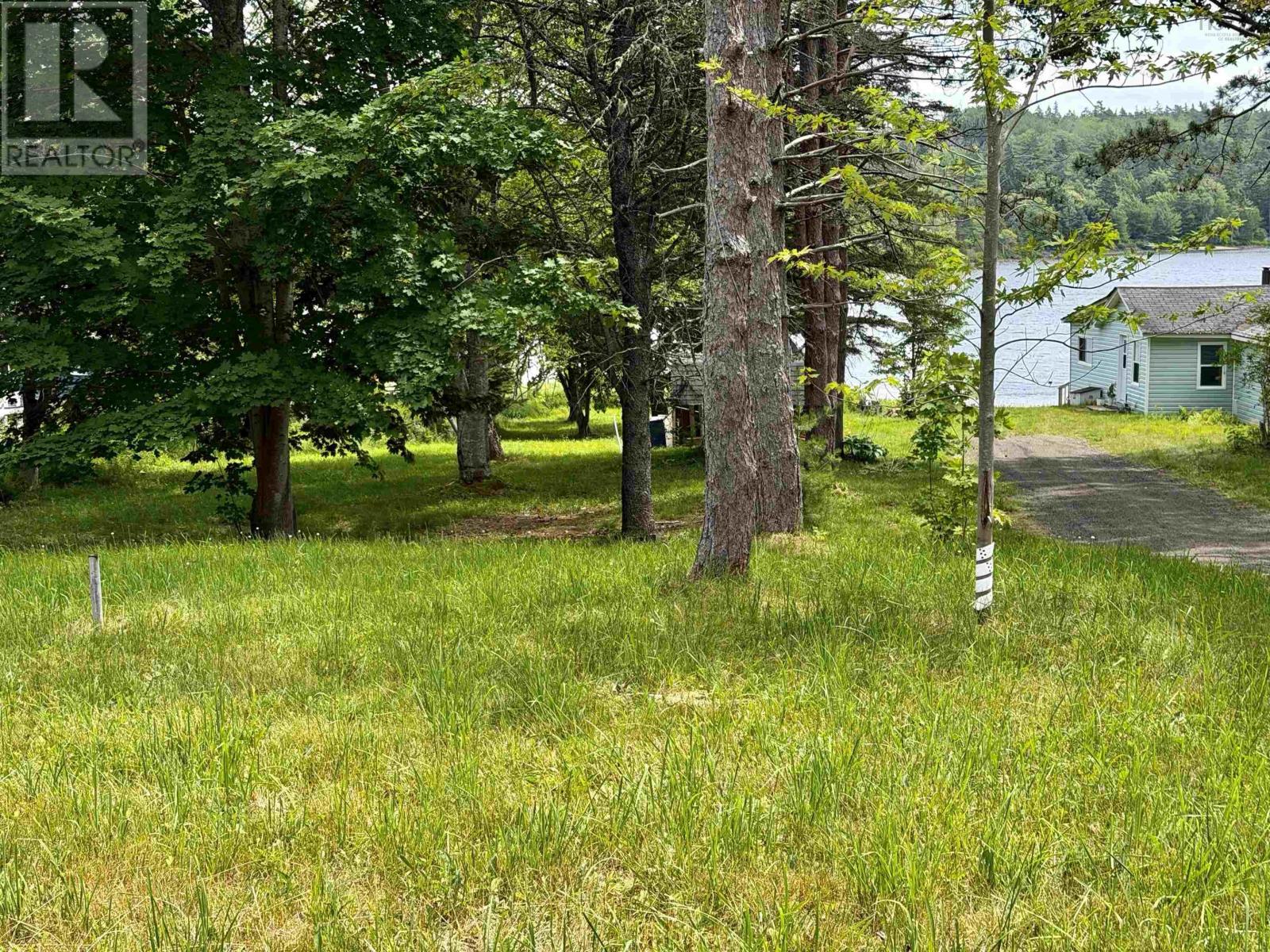656 Milbury Lake Road - 30