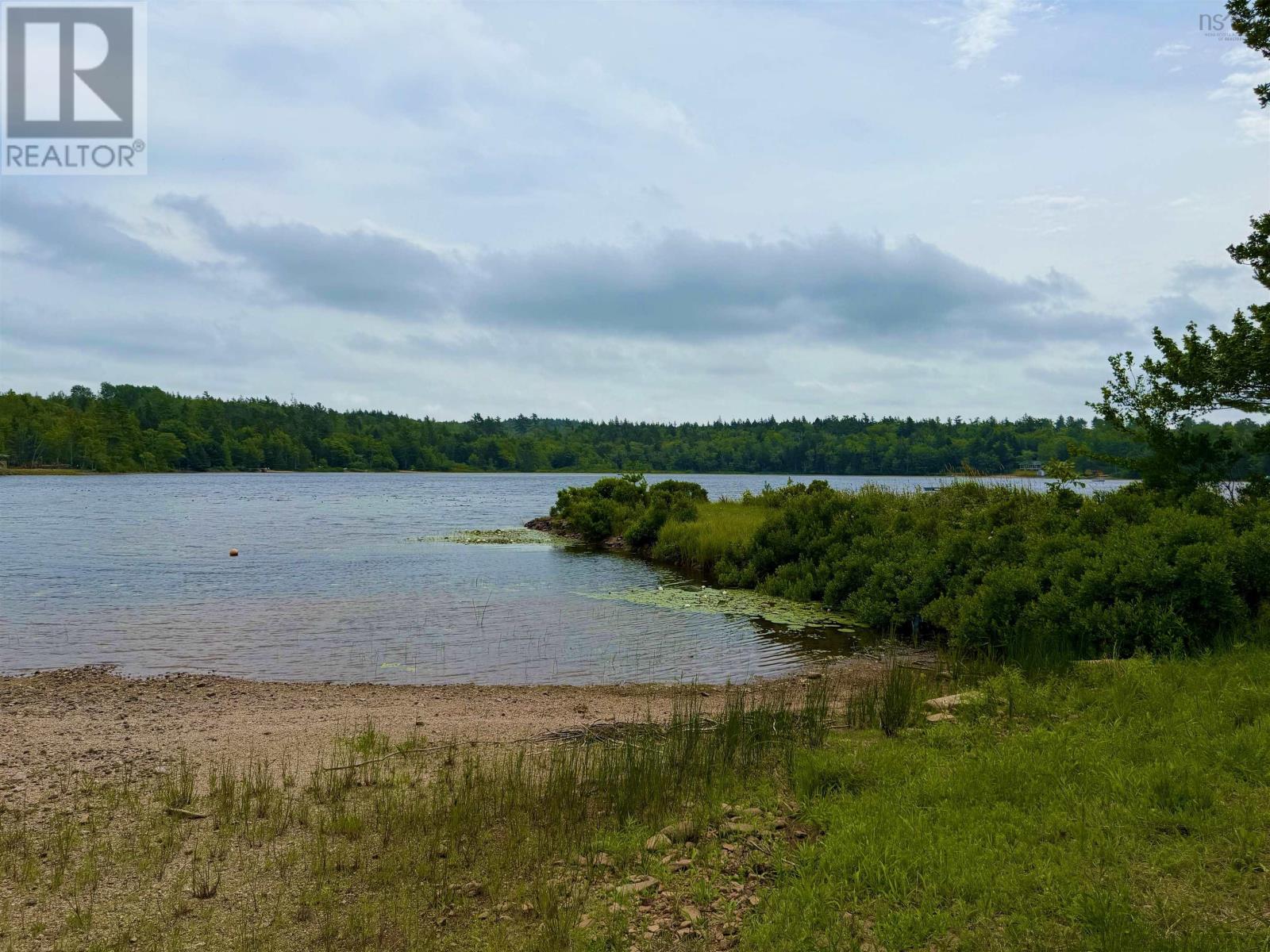656 Milbury Lake Road - 32