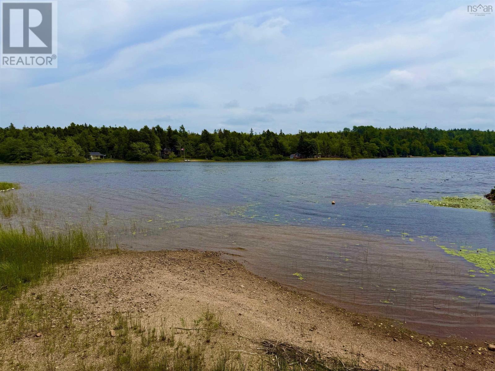 656 Milbury Lake Road - 5