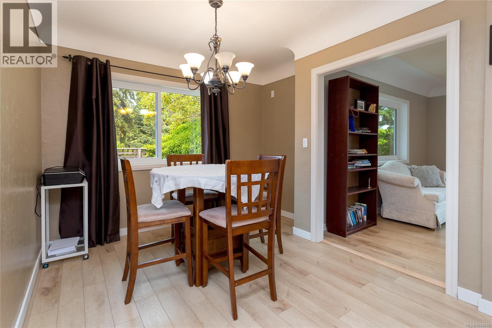 3830 Palo Alto St - 14