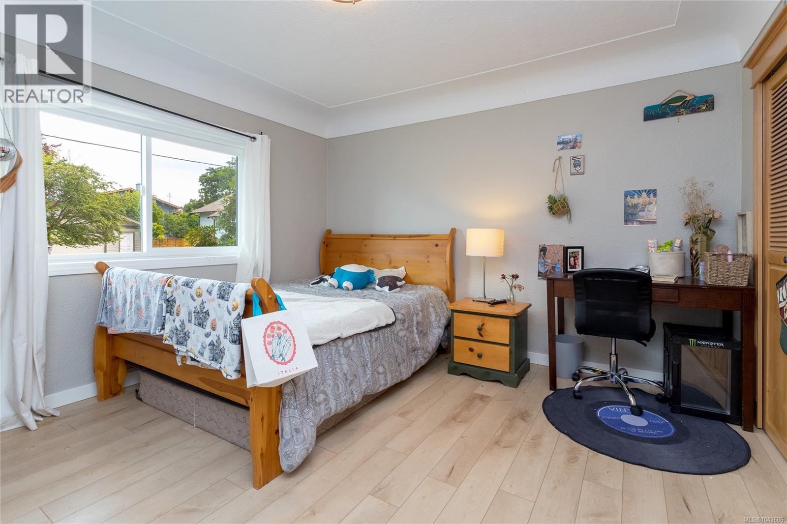3830 Palo Alto St - 21