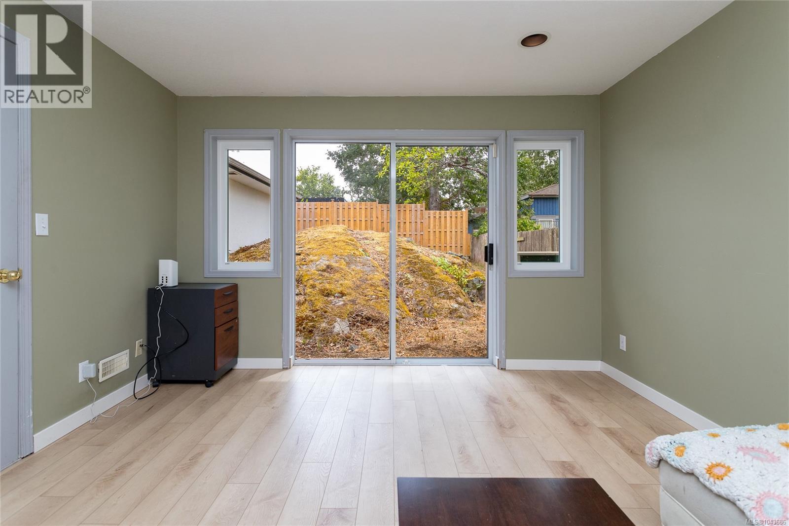 3830 Palo Alto St - 27