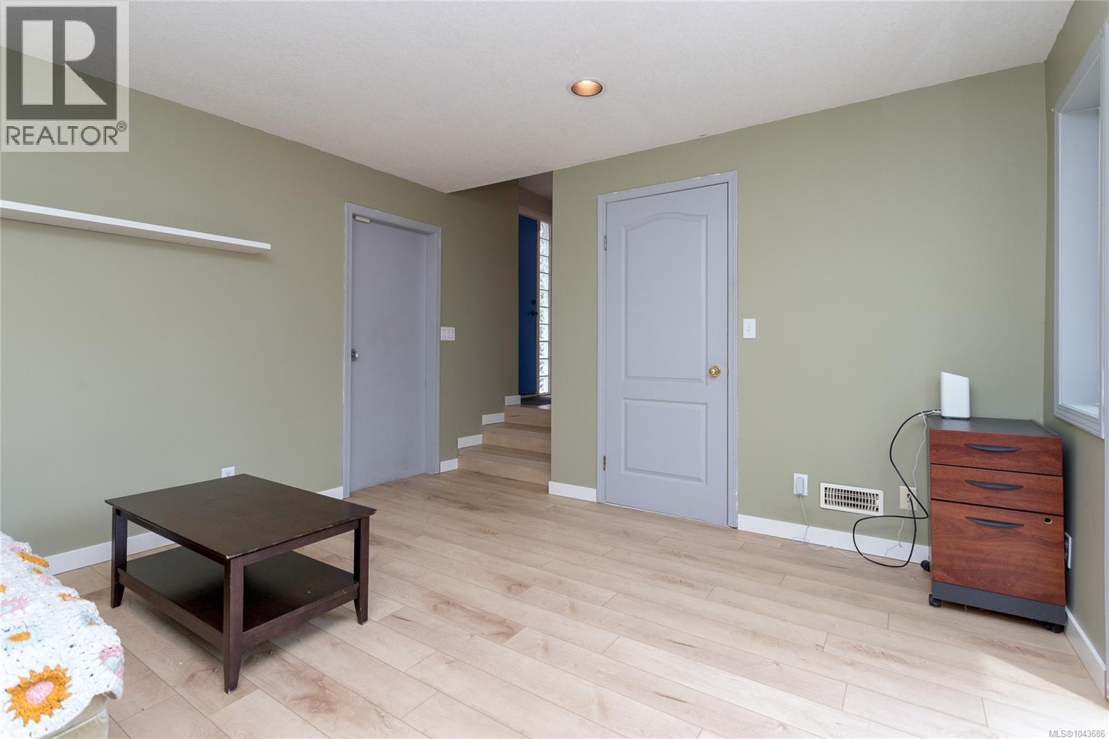 3830 Palo Alto St - 28