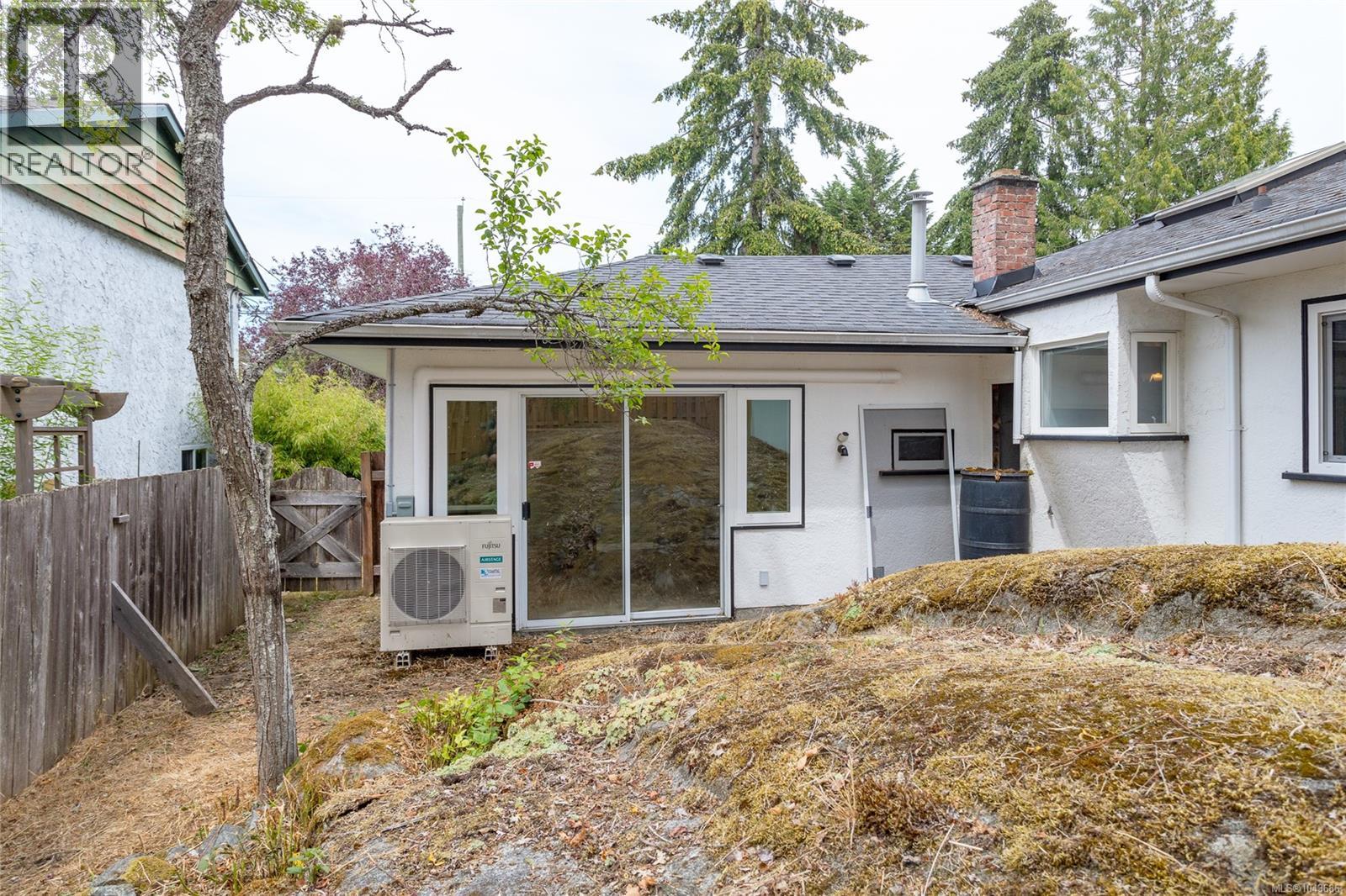 3830 Palo Alto St - 32