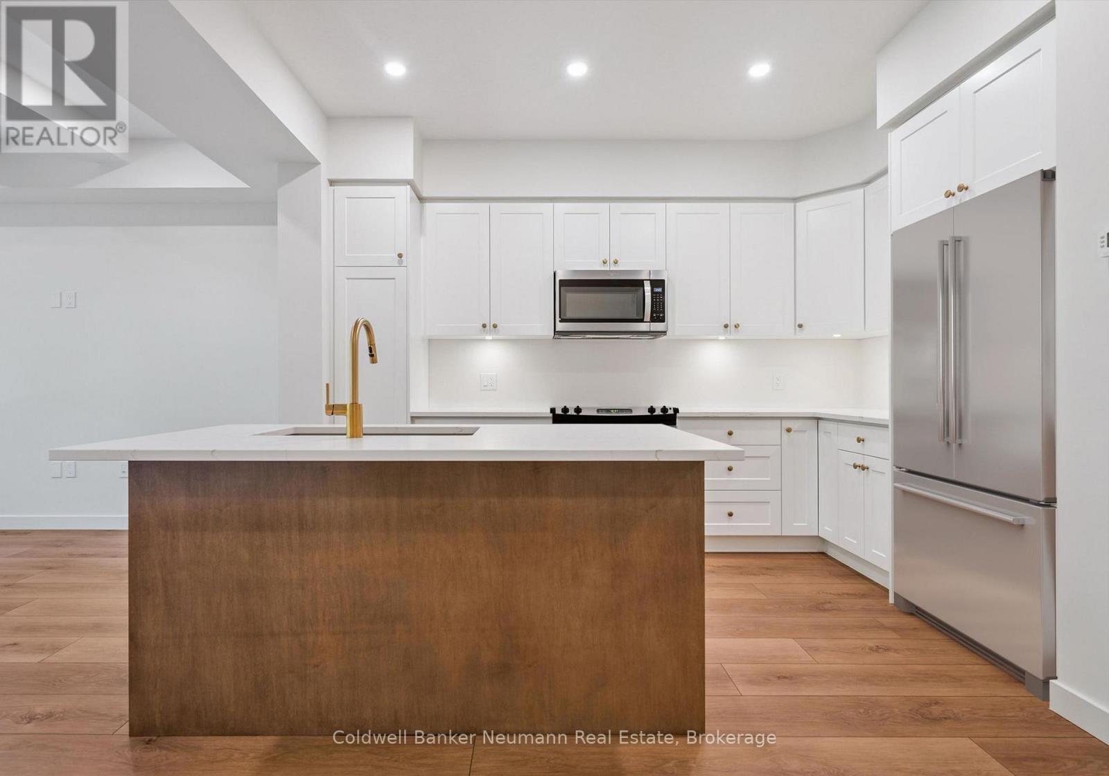 16 FIELDSTONE LANE - Image 4