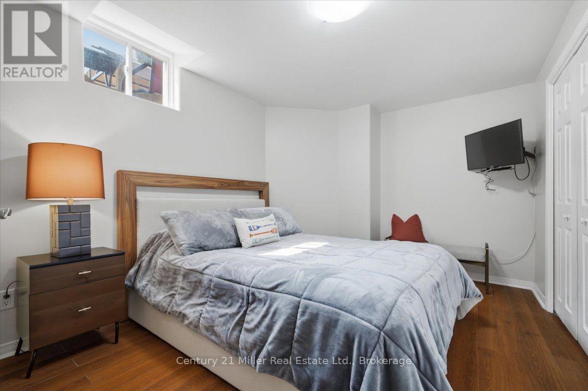 1699 NORRIS CIRCLE - 36