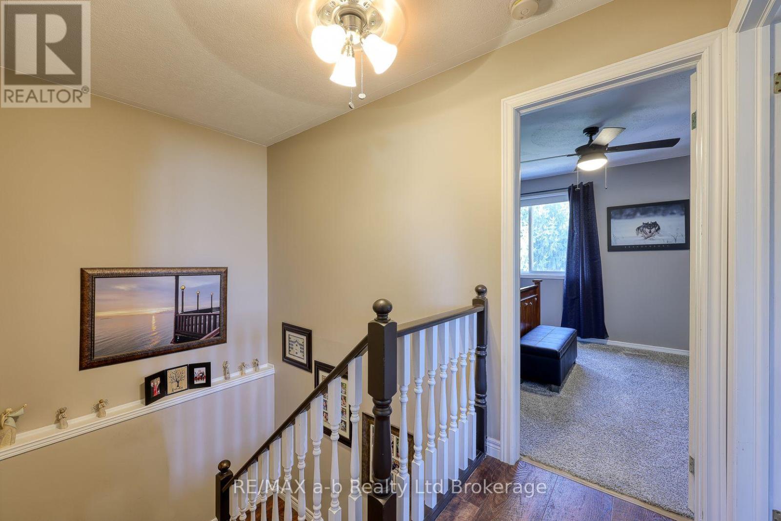 11 CORNISH CRESCENT - 26