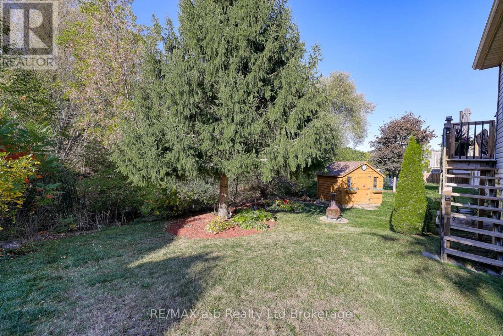 11 CORNISH CRESCENT - 33