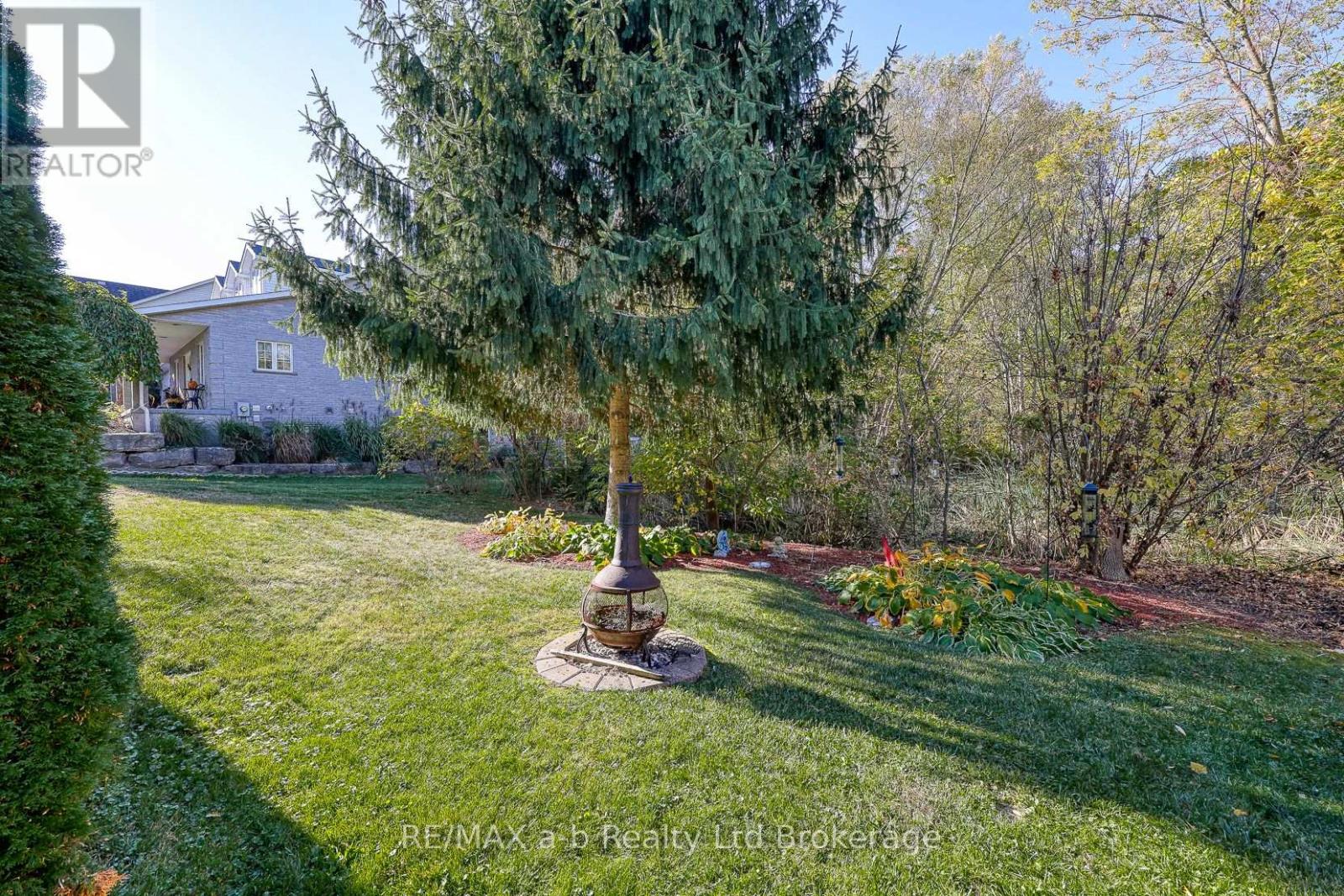 11 CORNISH CRESCENT - 36