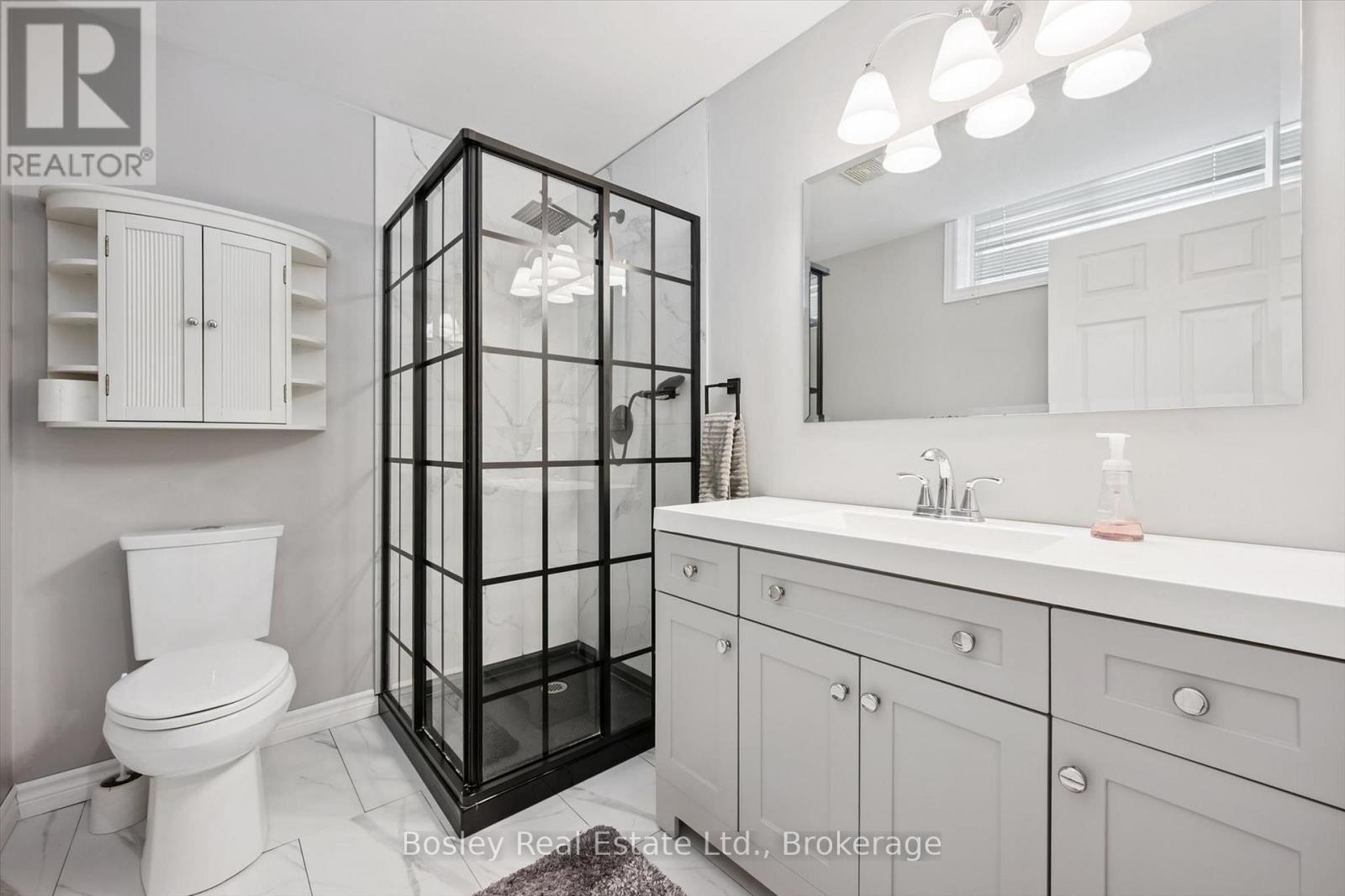 37 MUNROE CRESCENT - Image 31