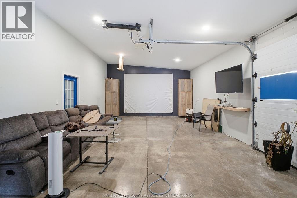 617 TALBOT TRAIL - 33