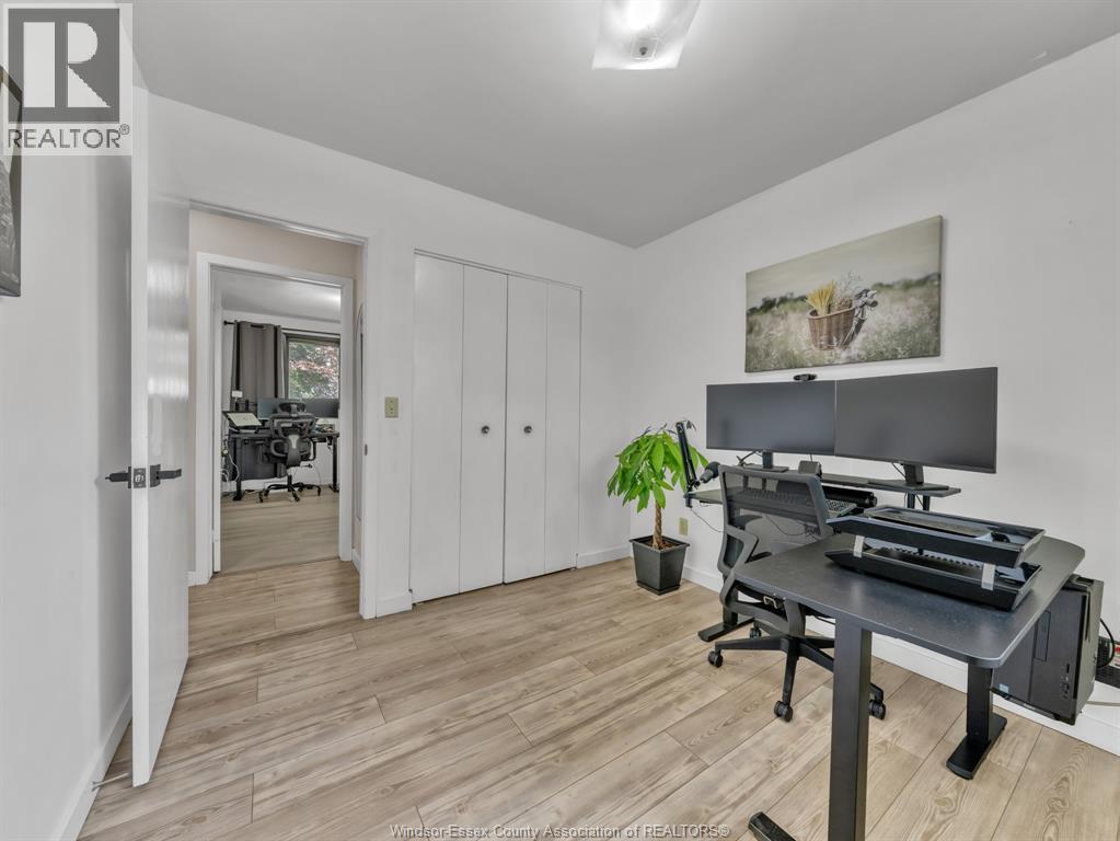 2551 Todd LANE - 13
