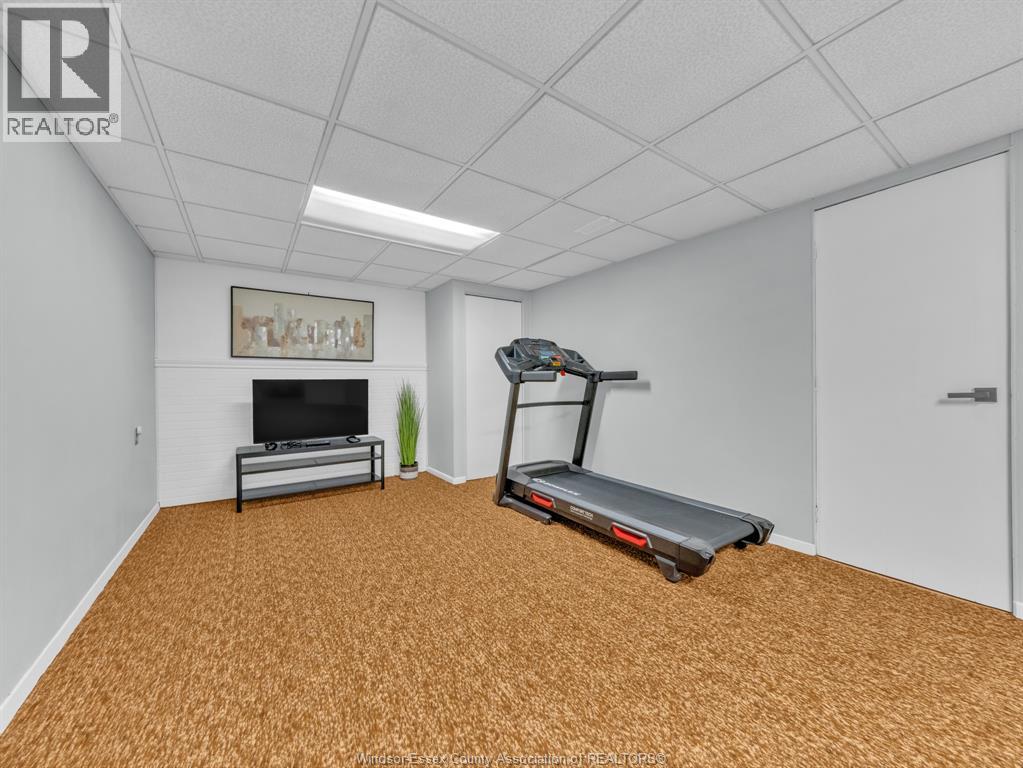 2551 Todd LANE - 20