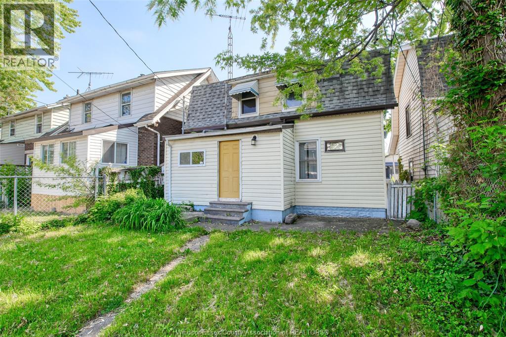 361 JOSEPHINE - 23