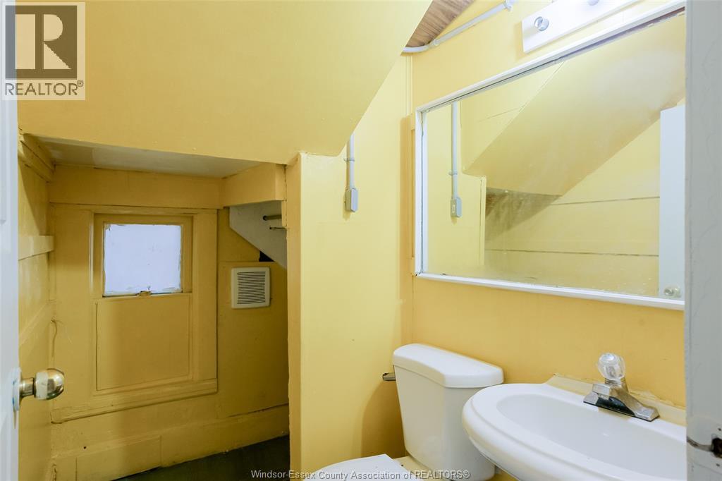 361 JOSEPHINE - 8