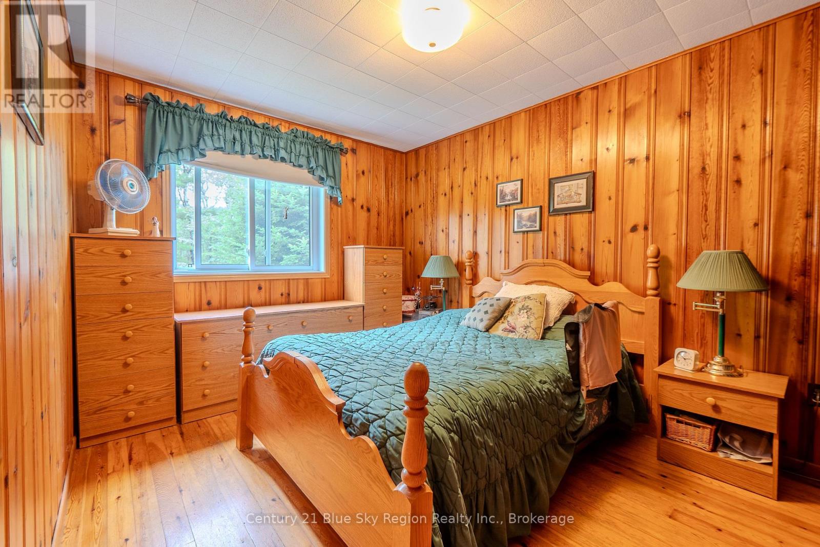 73 O'CONNOR DRIVE - 12